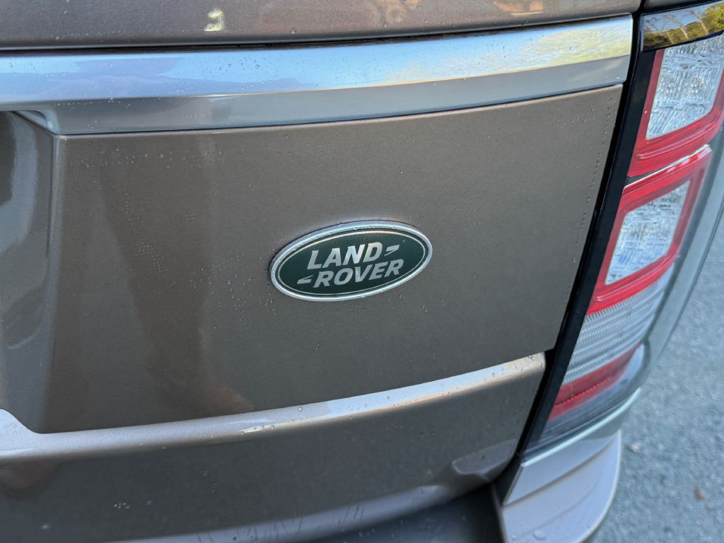 2015 Land Rover Range Rover Image 8