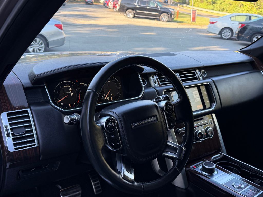2015 Land Rover Range Rover Image 11