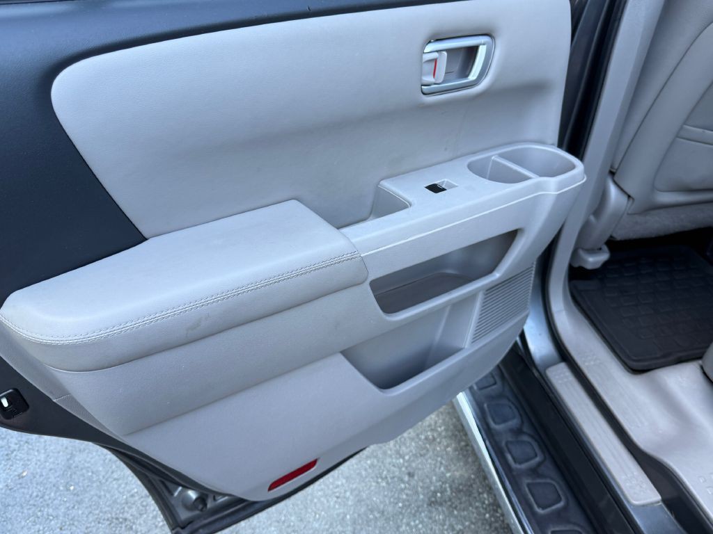 2016 Honda Pilot Image 9