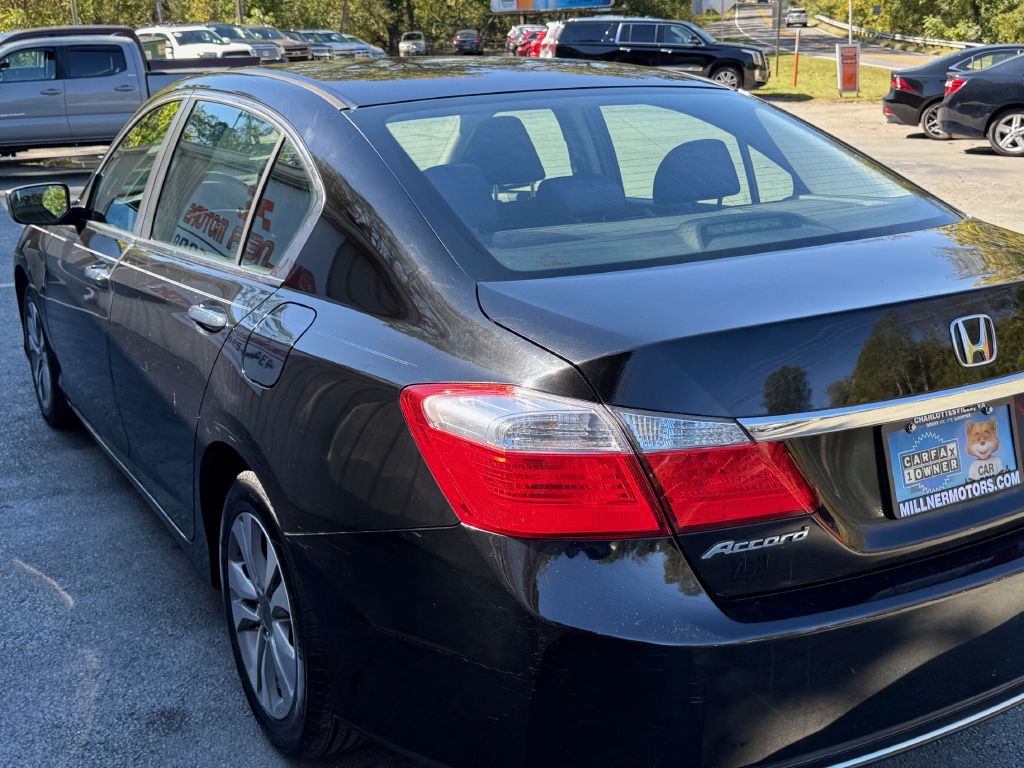 2015 Honda Accord Image 8