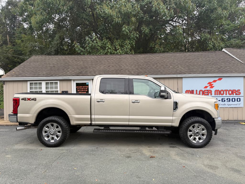 2017 Ford F-250 Image 1