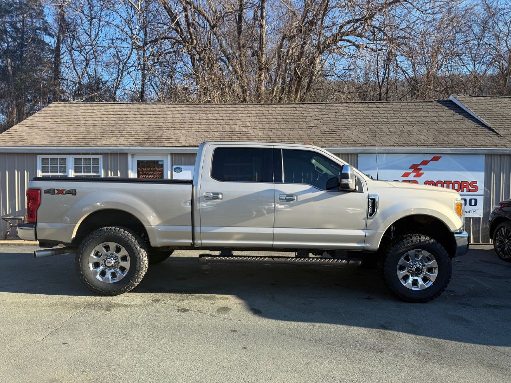 2017 Ford F-250 Image 1