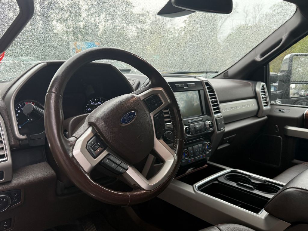 2017 Ford F-250 Image 12