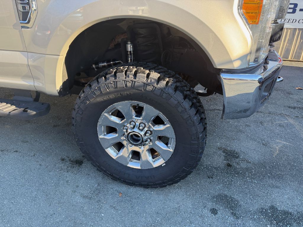 2017 Ford F-250 Image 21