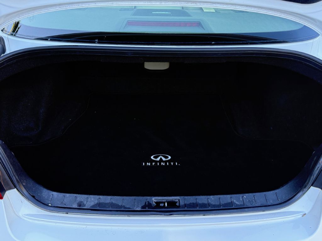 2013 INFINITI G37 Image 15