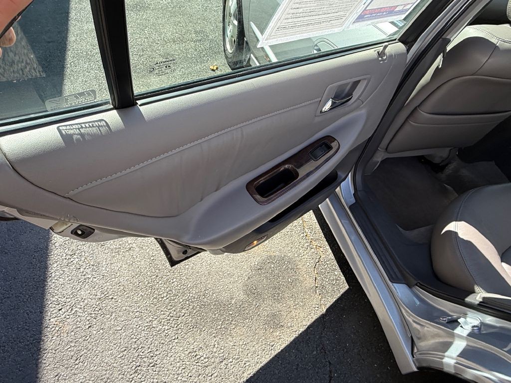 2001 Honda Accord Image 11