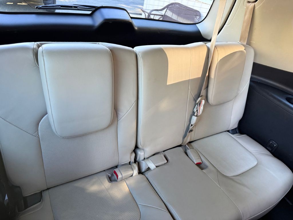 2018 Nissan Armada Image 20