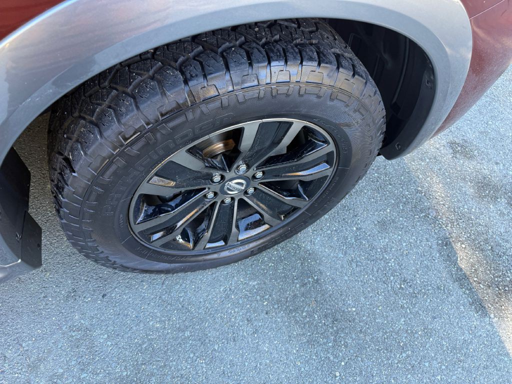 2018 Nissan Armada Image 25