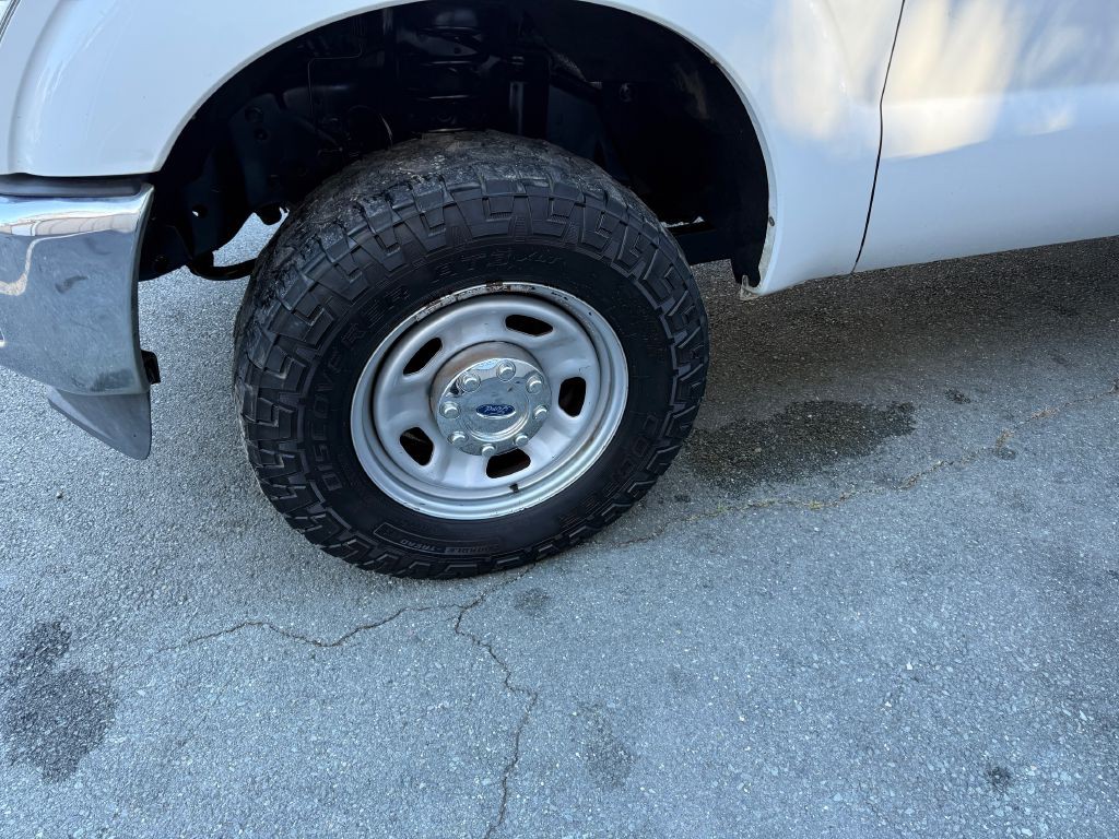 2016 Ford F-350 Image 22