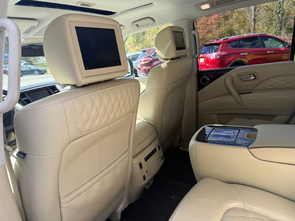 2019 INFINITI QX80 Image 17
