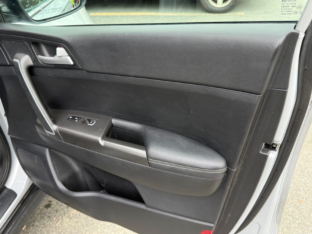 2018 Kia Sportage Image 12