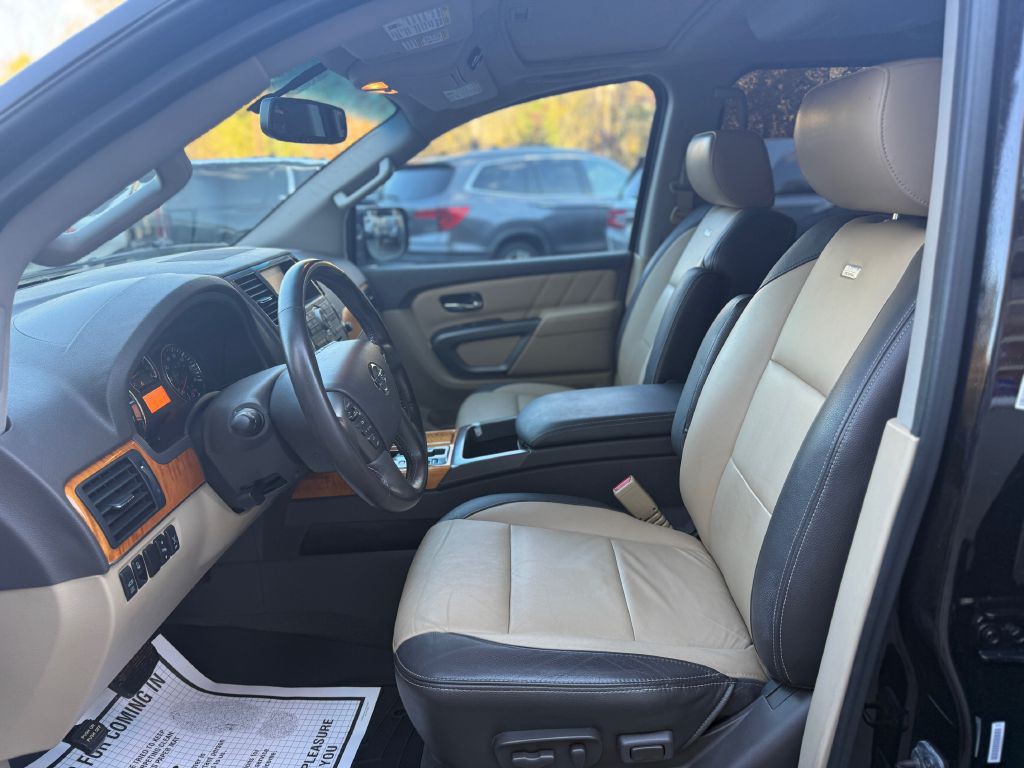 2015 Nissan Armada Image 10