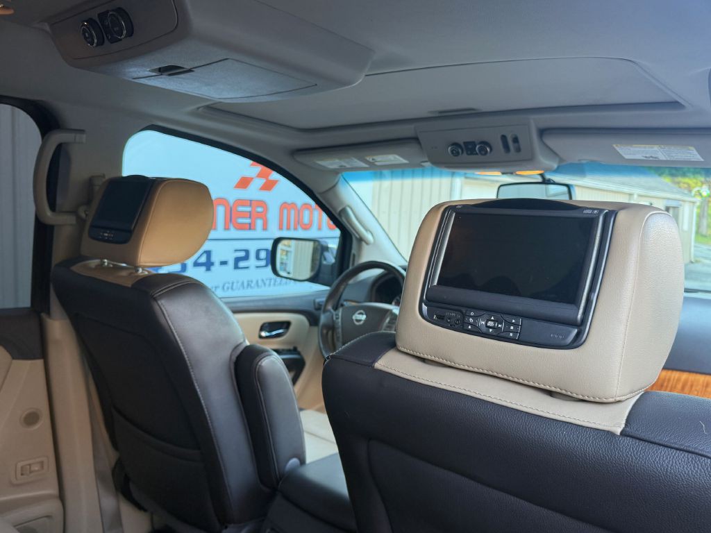 2015 Nissan Armada Image 13