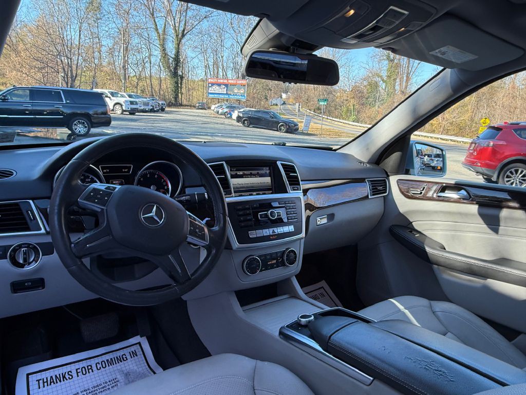 2015 Mercedes-Benz M-Class Image 11