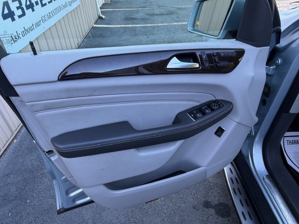 2015 Mercedes-Benz M-Class Image 12