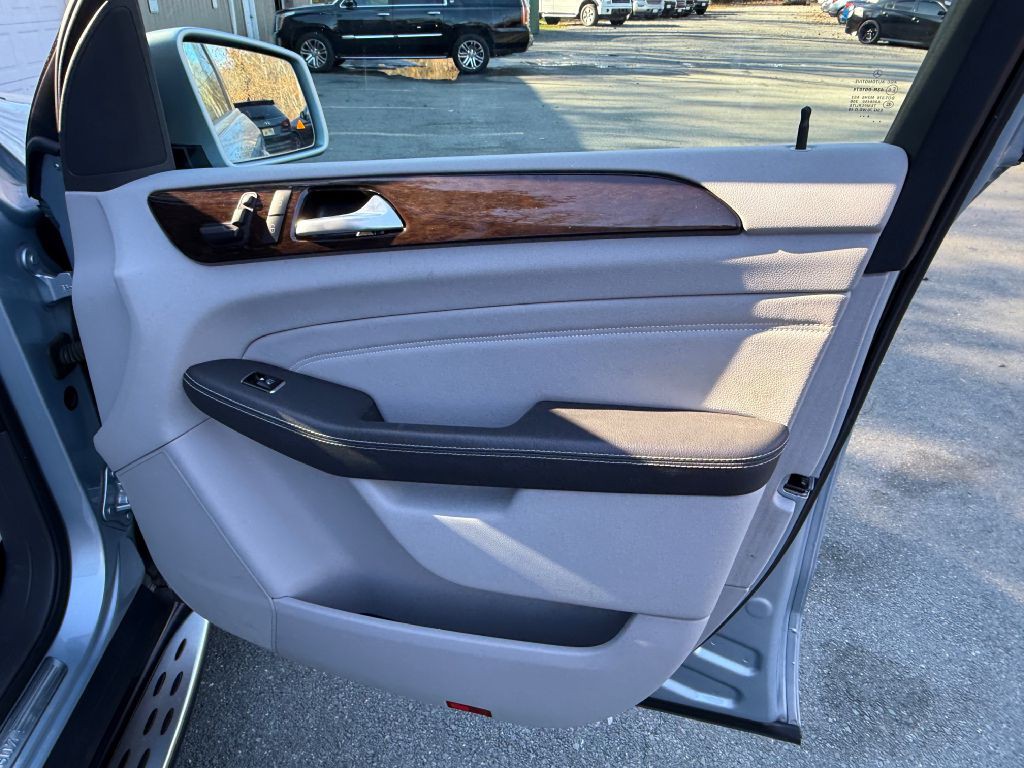 2015 Mercedes-Benz M-Class Image 19