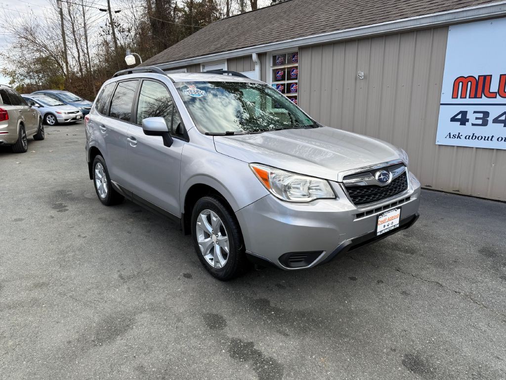 2014 Subaru Forester Image 2