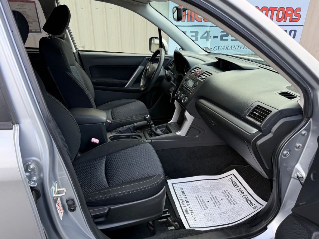 2014 Subaru Forester Image 18