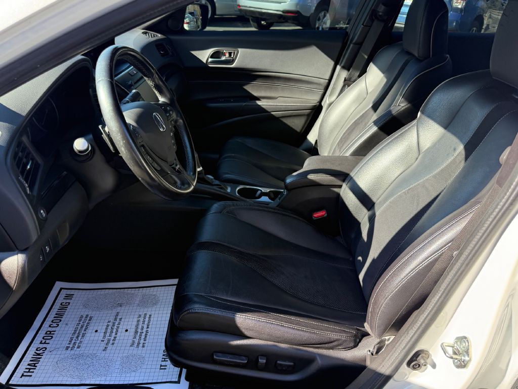 2020 Acura ILX Image 10