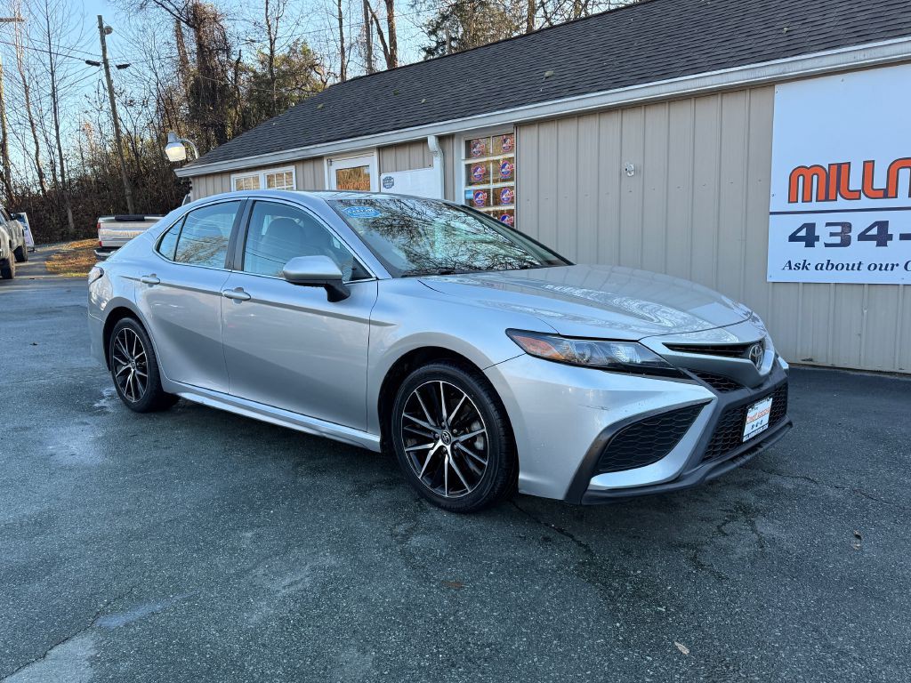 2021 Toyota Camry Image 2