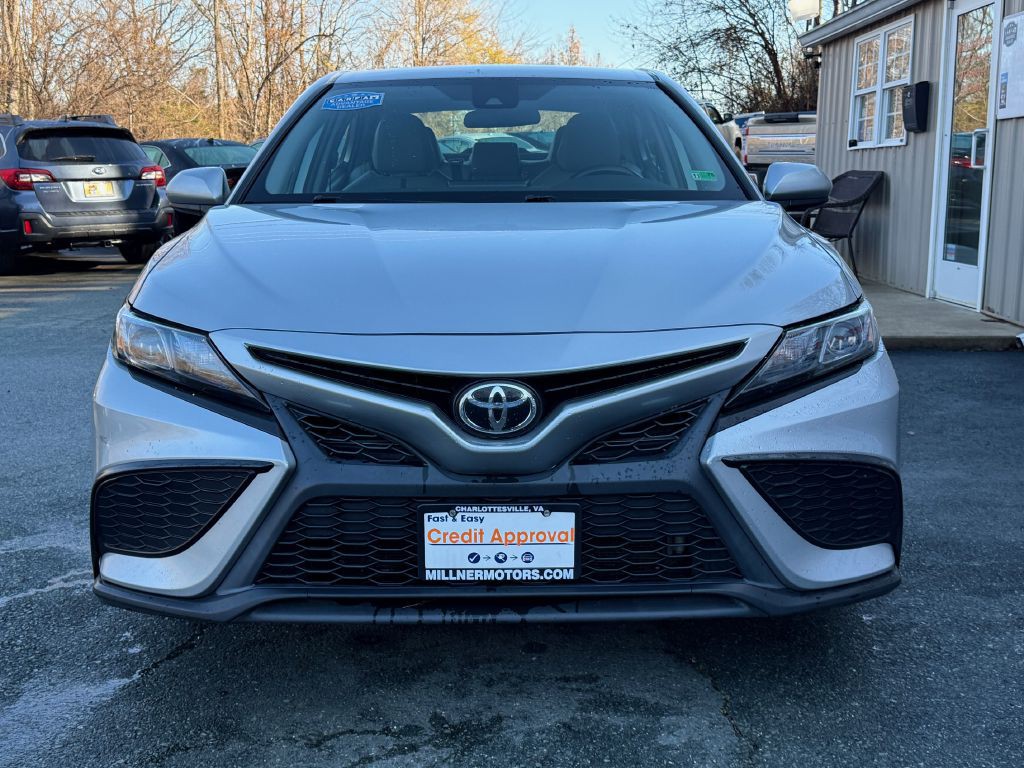 2021 Toyota Camry Image 3
