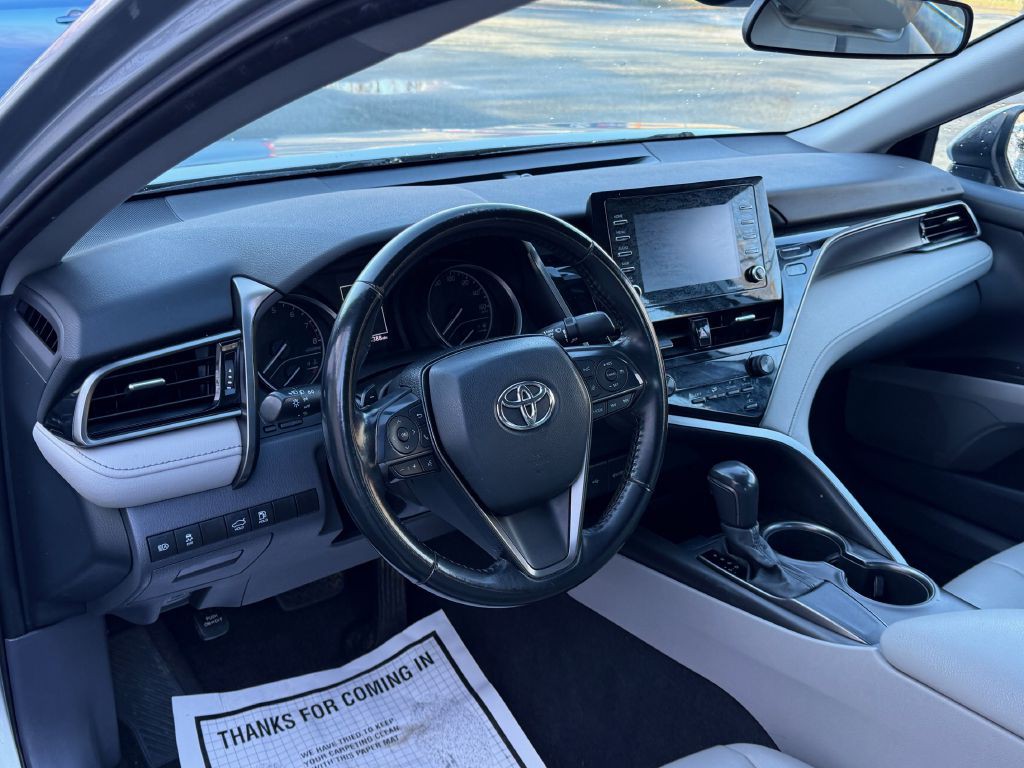 2021 Toyota Camry Image 9
