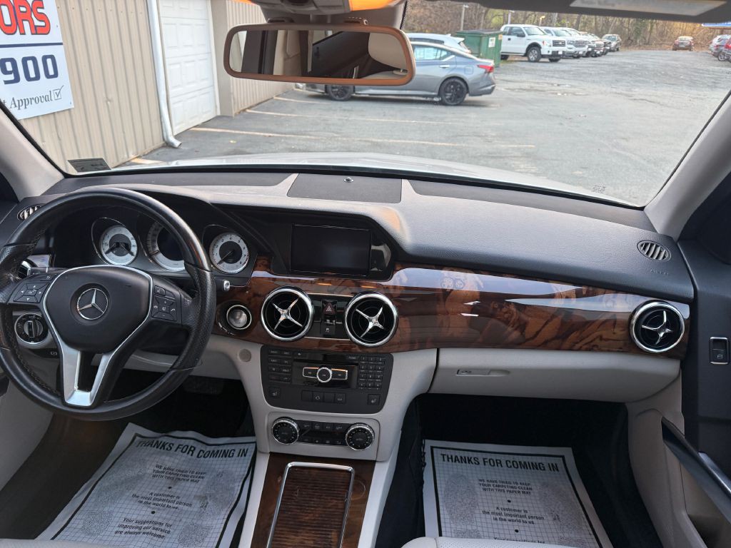 2013 Mercedes-Benz GLK-Class Image 9