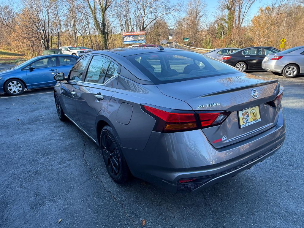 2020 Nissan Altima Image 6