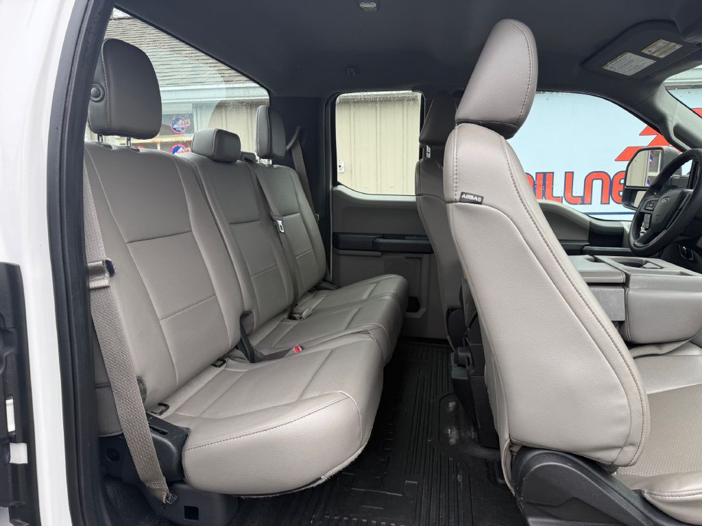 2017 Ford F-250 Image 13