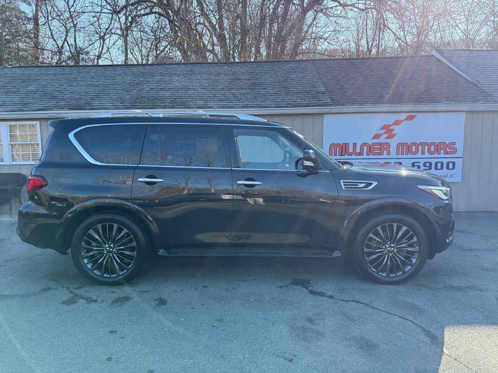 2021 INFINITI QX80 Image 1