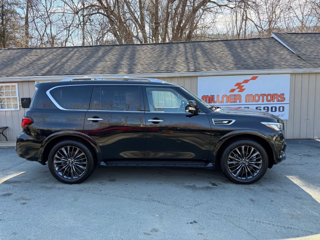 2021 INFINITI QX80 Image 1