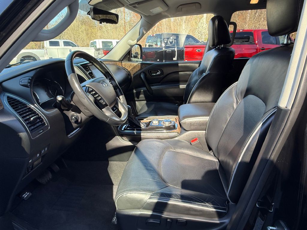 2021 INFINITI QX80 Image 10