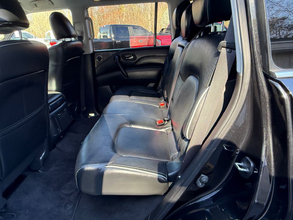 2021 INFINITI QX80 Image 11