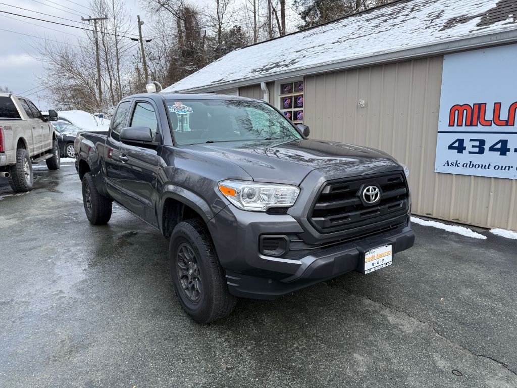 2016 Toyota Tacoma Image 2