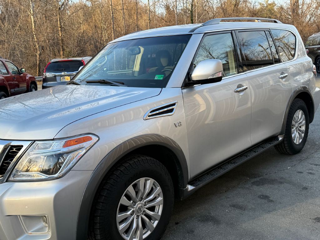 2017 Nissan Armada Image 5