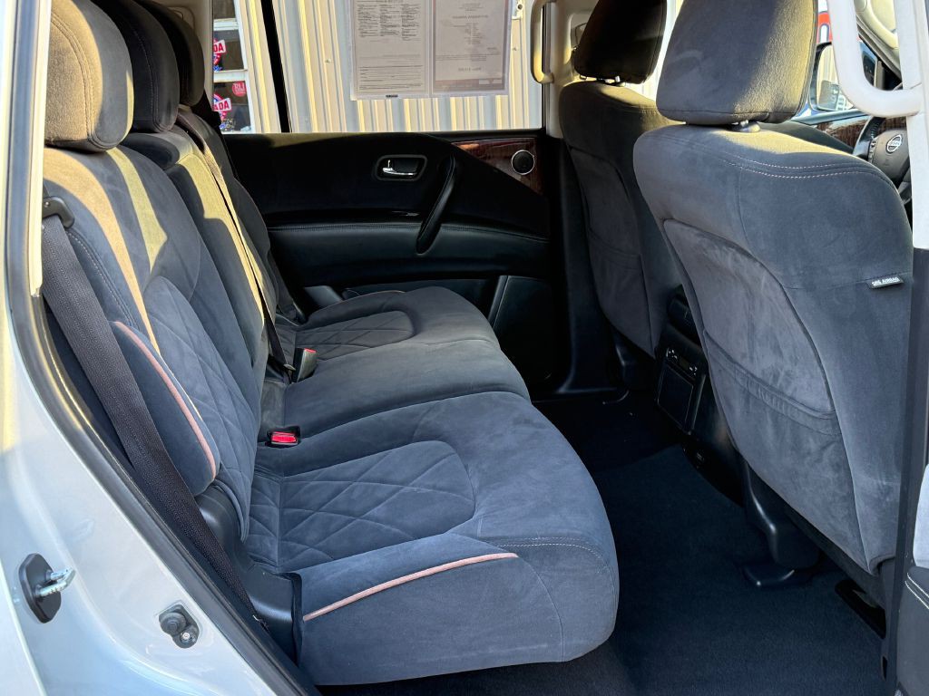 2017 Nissan Armada Image 14