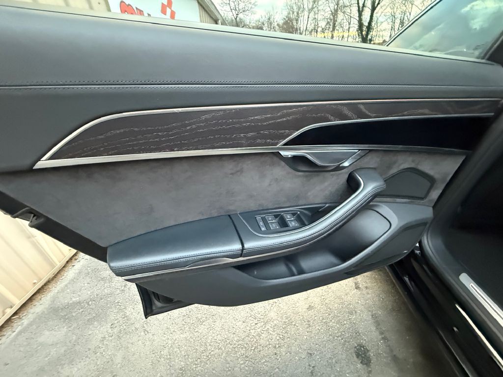 2019 Audi A8 Image 18