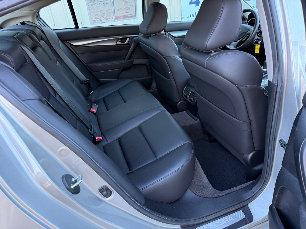 2010 Acura TL Image 16