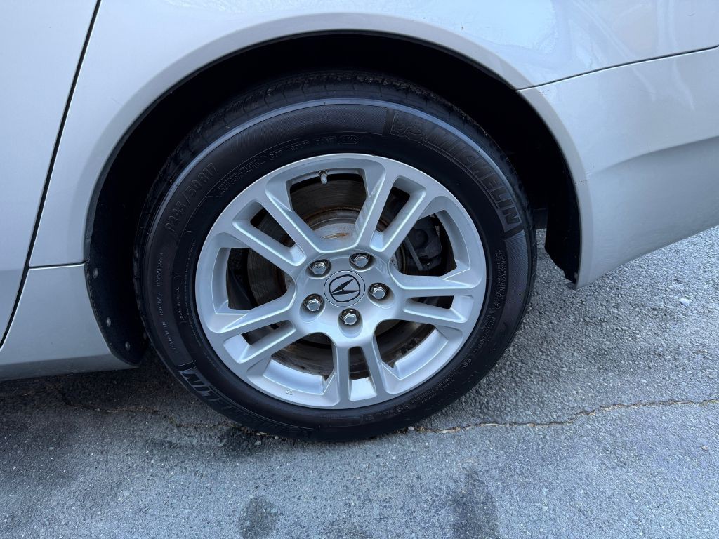 2010 Acura TL Image 19