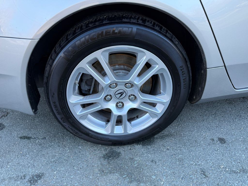 2010 Acura TL Image 21