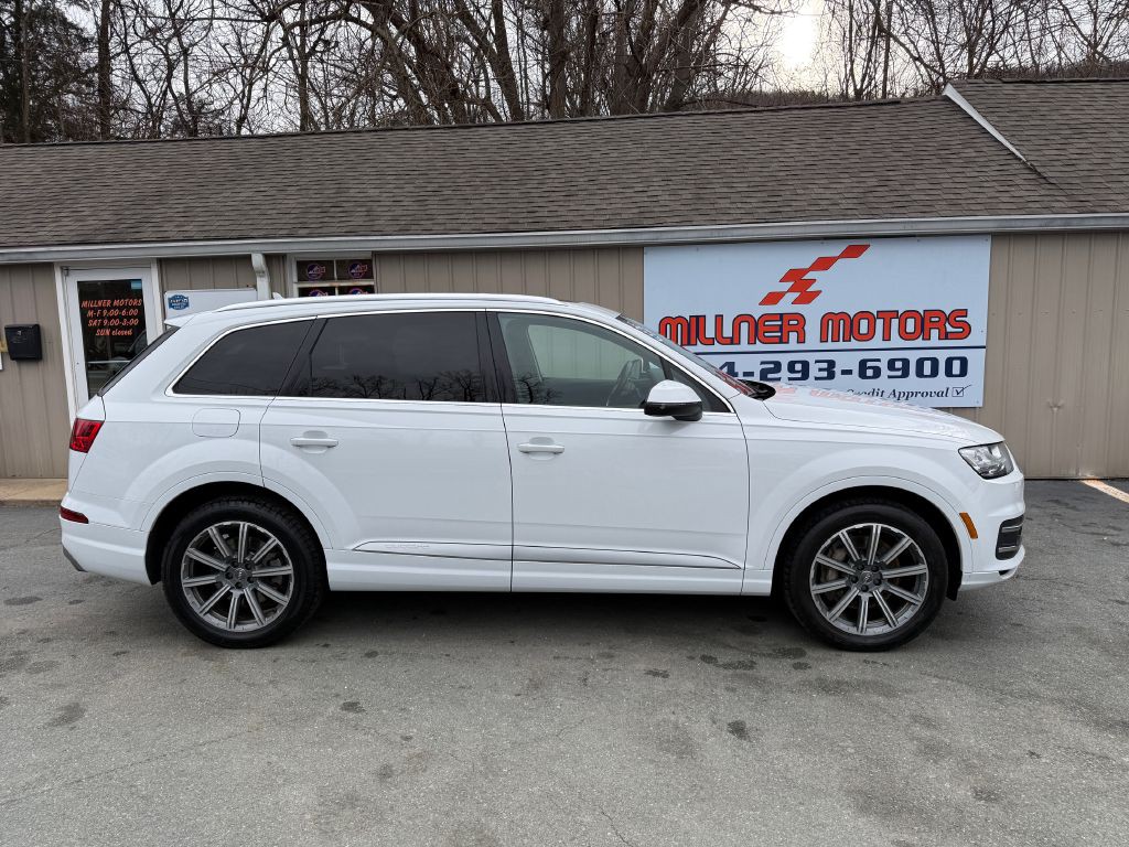 2018 Audi Q7 Image 1