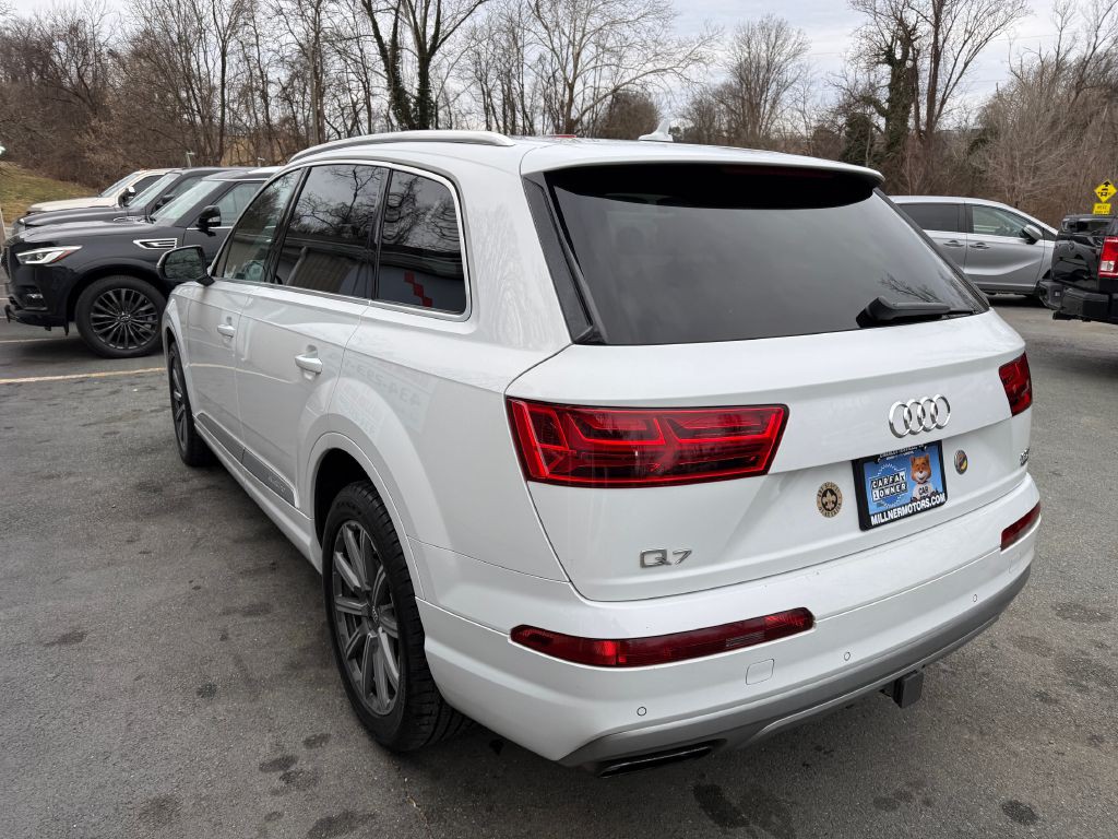 2018 Audi Q7 Image 6