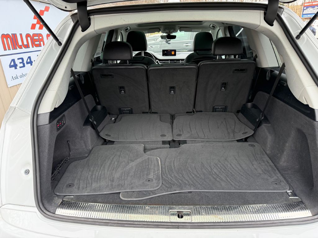 2018 Audi Q7 Image 19