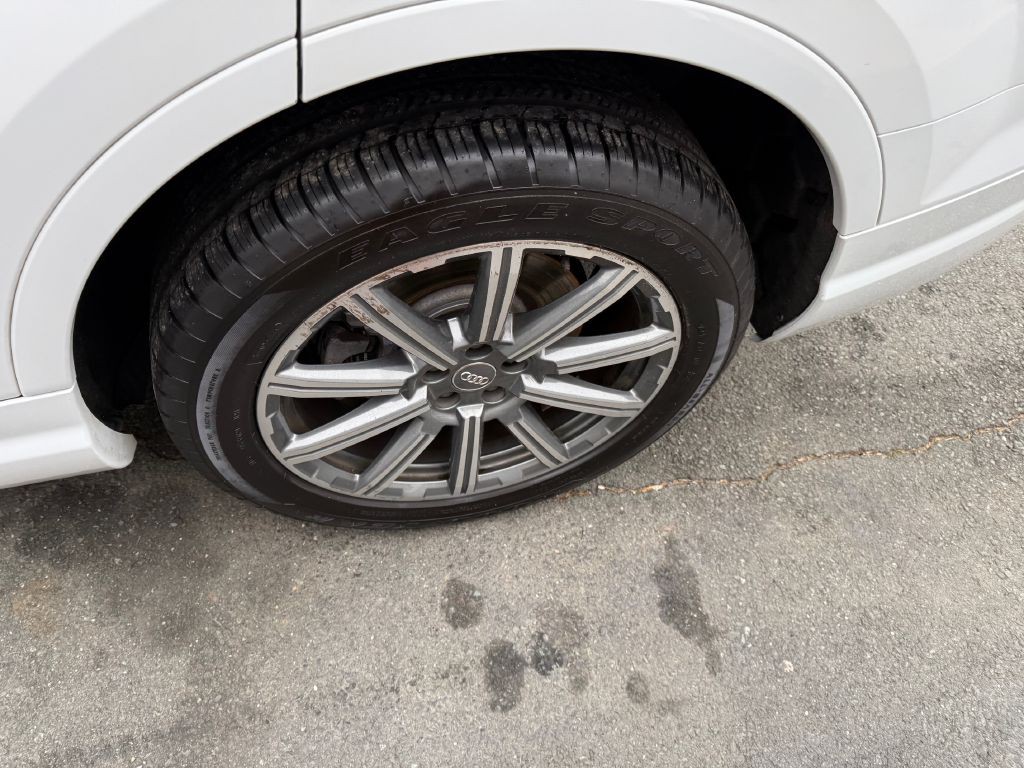 2018 Audi Q7 Image 21