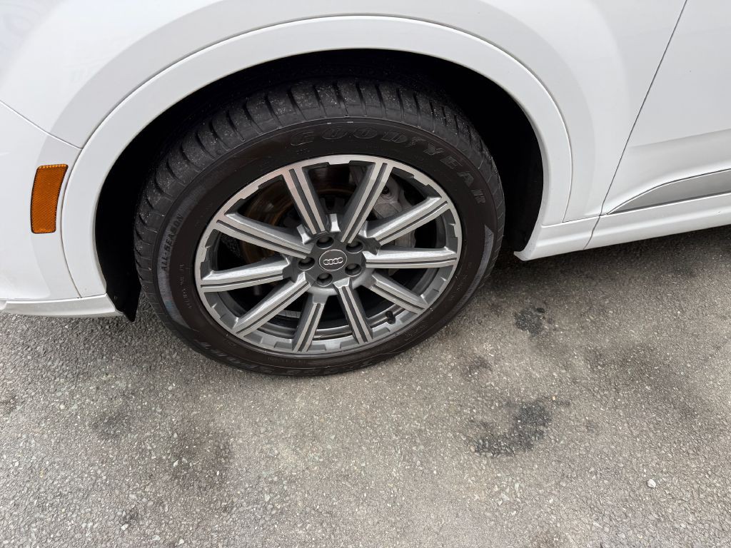 2018 Audi Q7 Image 22