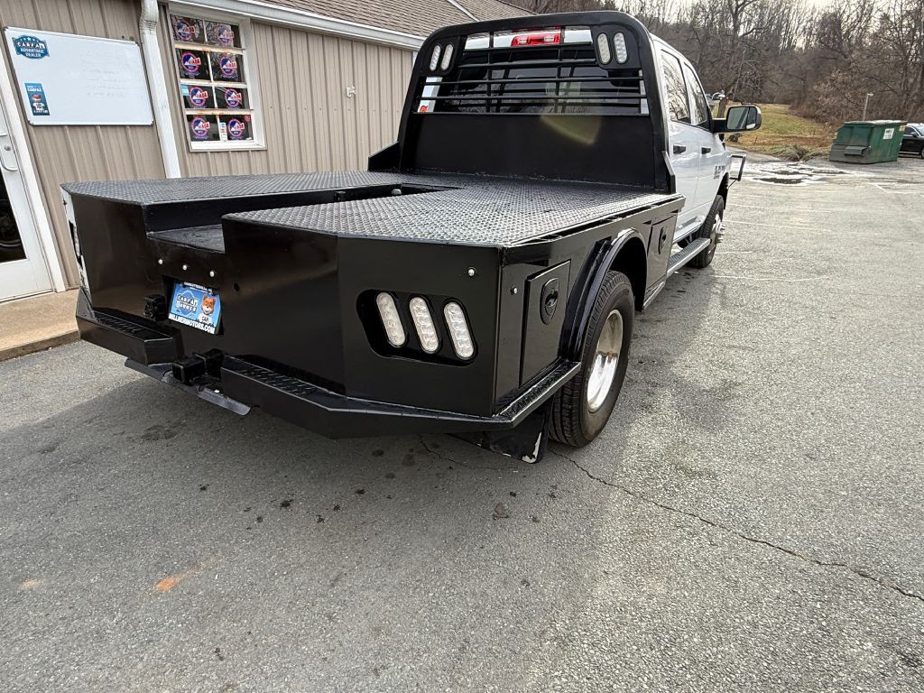 2018 RAM 3500 Image 8
