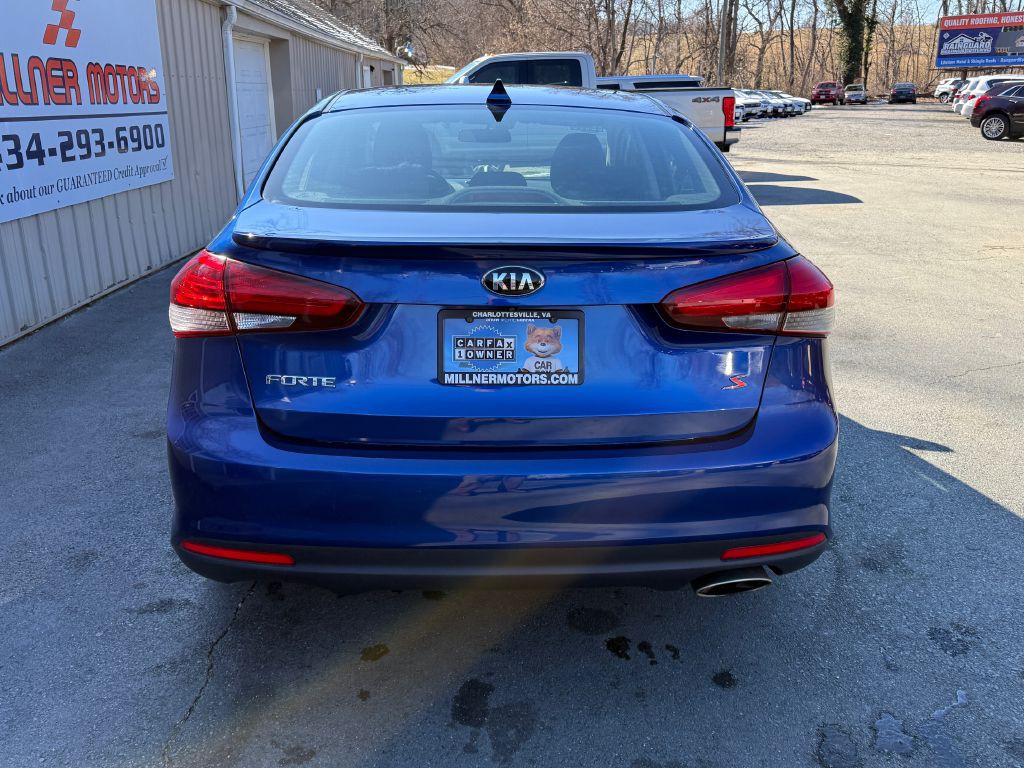 2017 Kia Forte Image 7