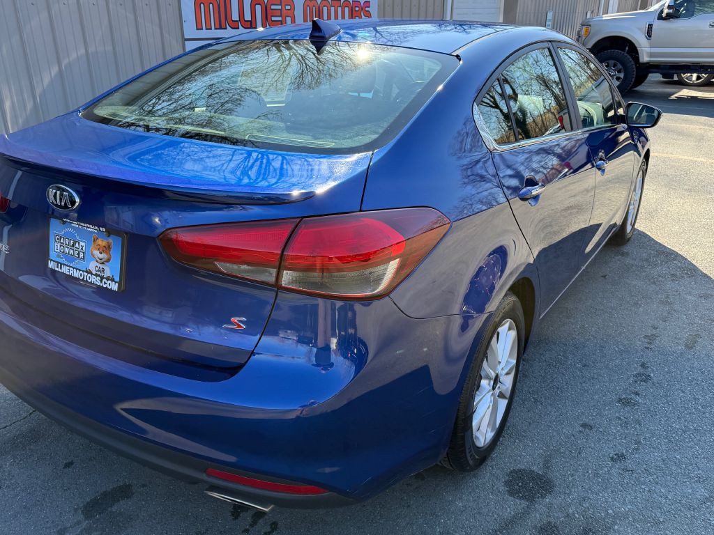 2017 Kia Forte Image 8