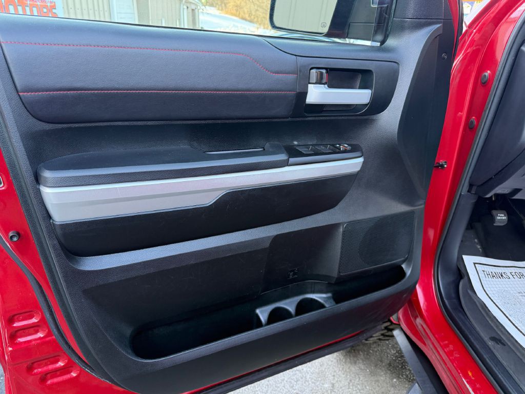 2017 Toyota Tundra Image 15