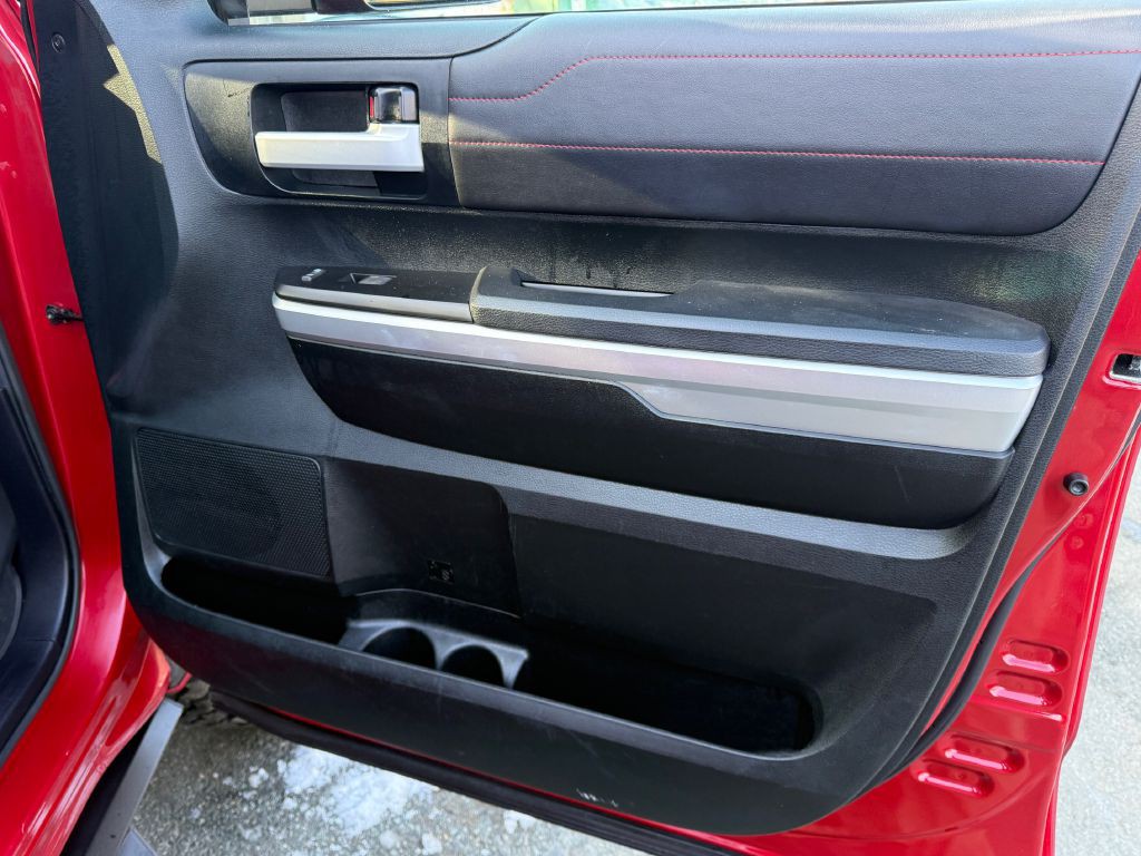 2017 Toyota Tundra Image 28